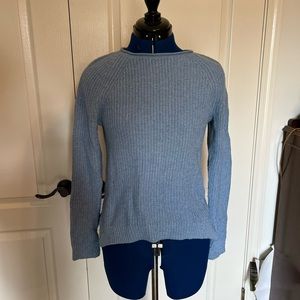 GAP✨Light Blue Knit Crew/Scoop Neck Sweater Size Small (S)